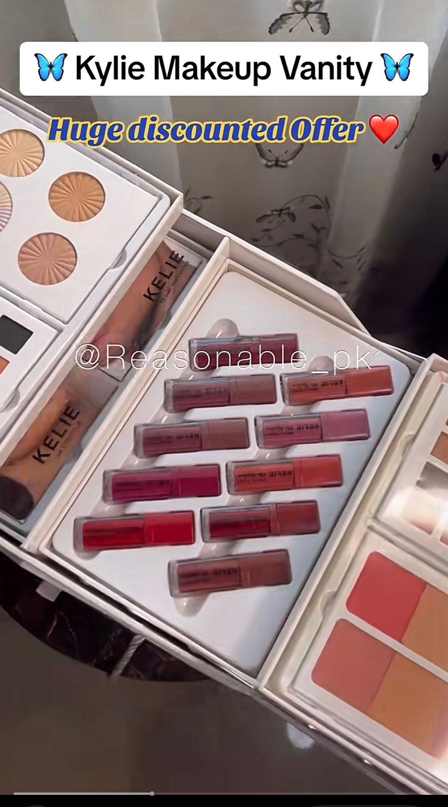 Kylie Makeup Vanity
