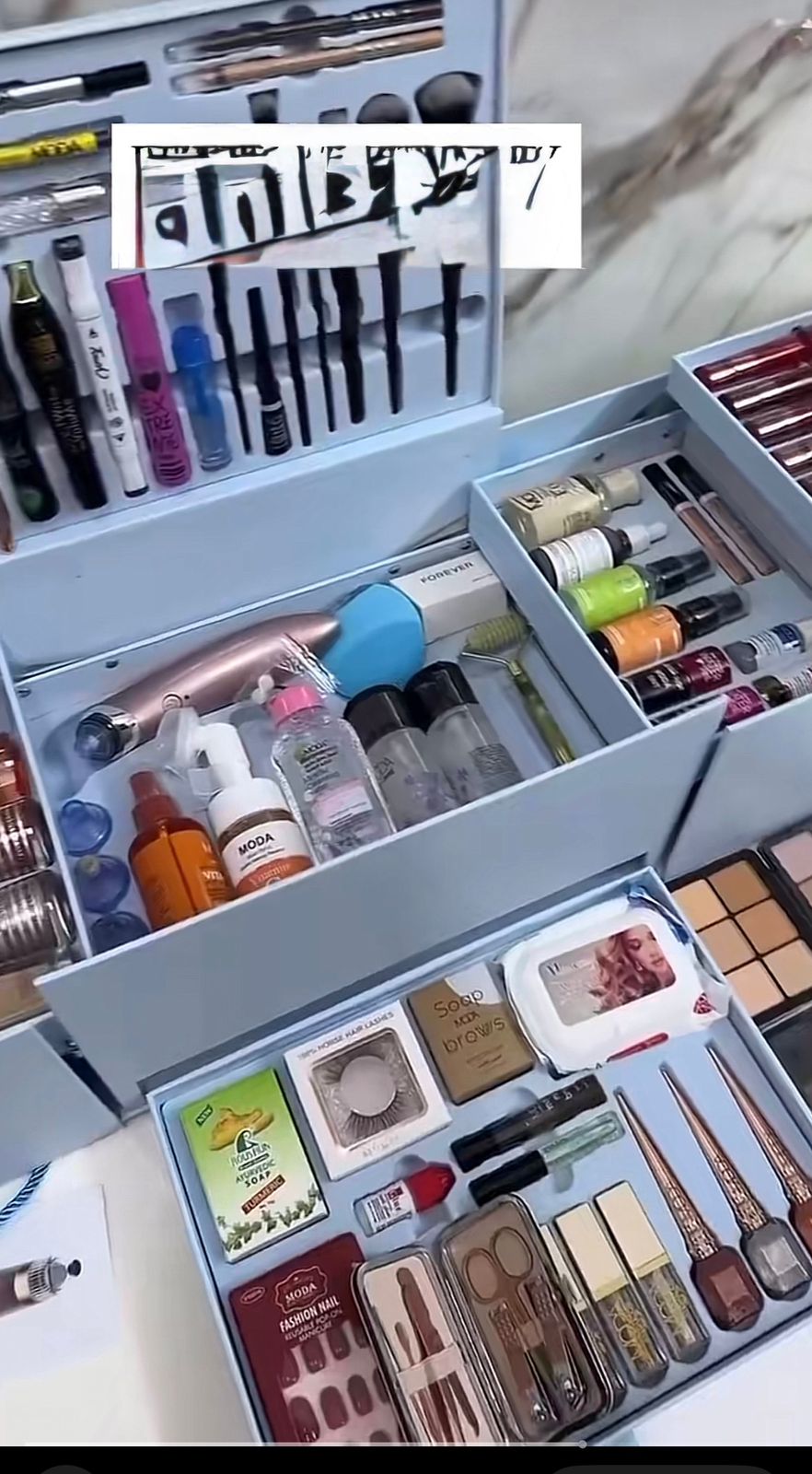 Vanity Make-up Box