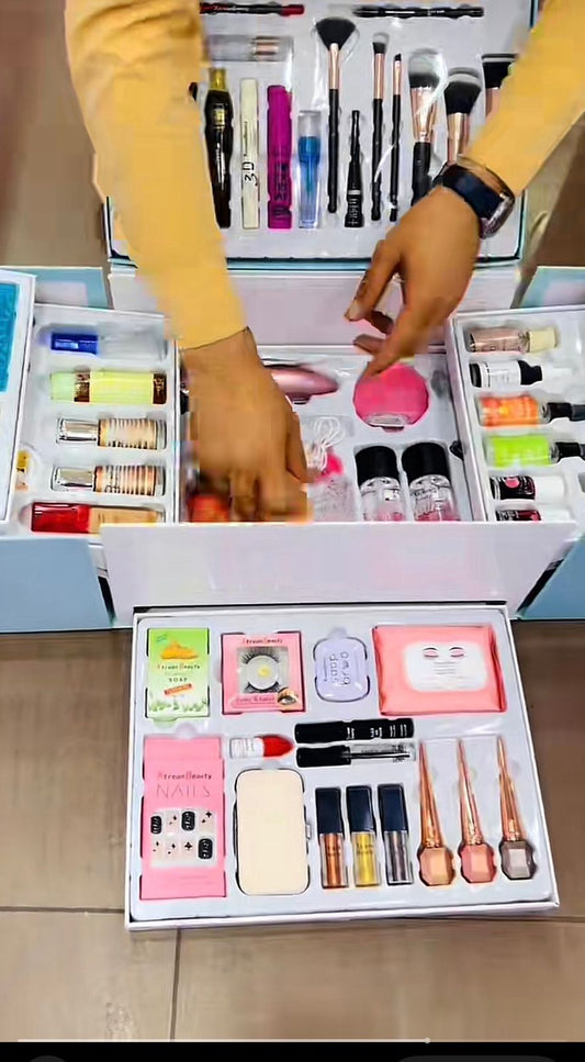 Bestest Make-up Box